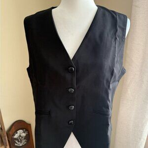 Classic Black Vest with V-neck Design and Tailored Fit